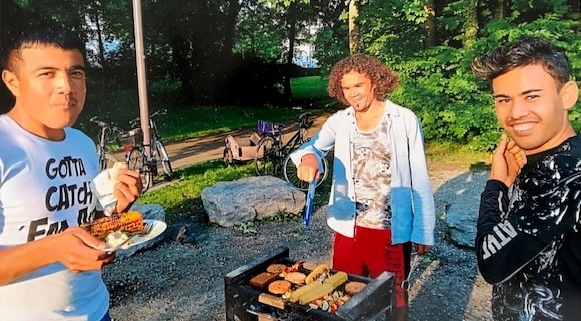 Die Interkulturelle Gruppe Konstanz beim Picknick auf dem Hohentwiel am 20. Juli 2019